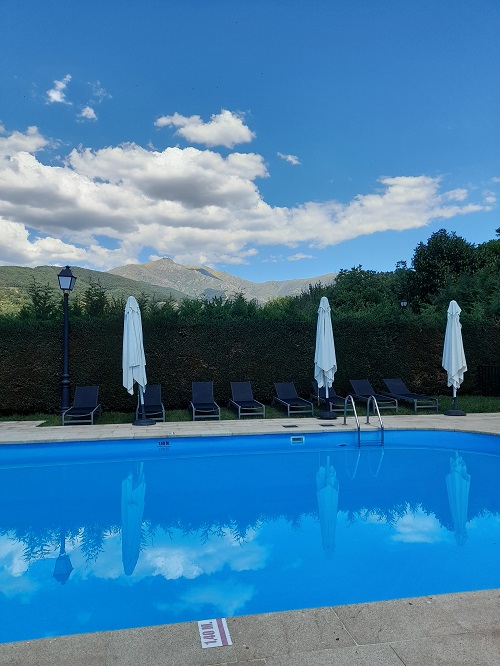 Hospedería Valle del Ambroz: swimming pool
