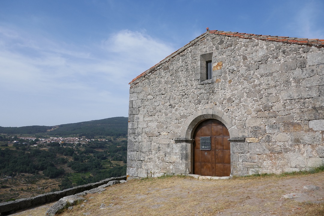 Church near Castillo de Trevejo