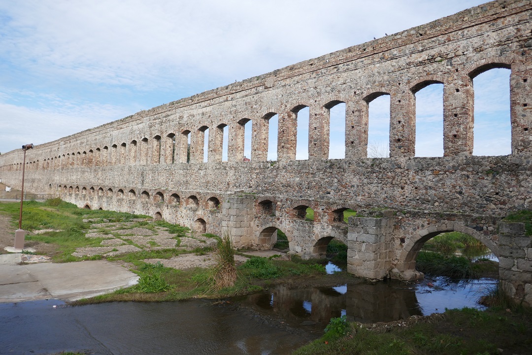 Acueducto de San Lázaro, Mérida