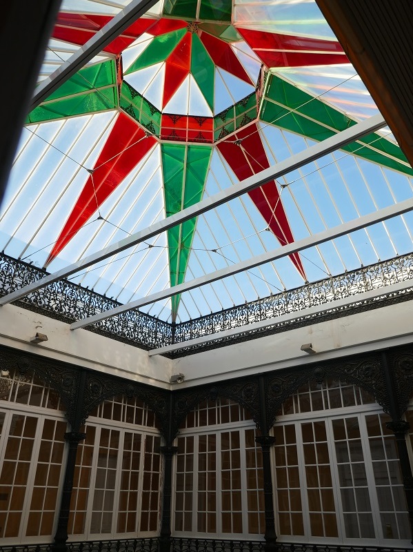 Hospedería Mirador de Llerena_glass ceiling