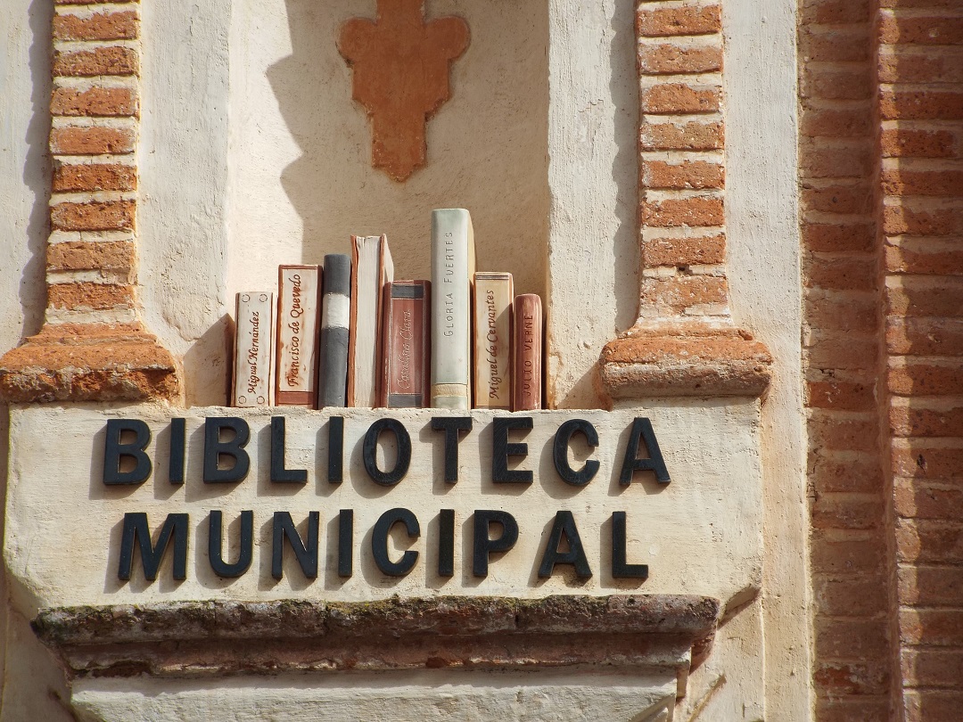 Public Library, Llerena