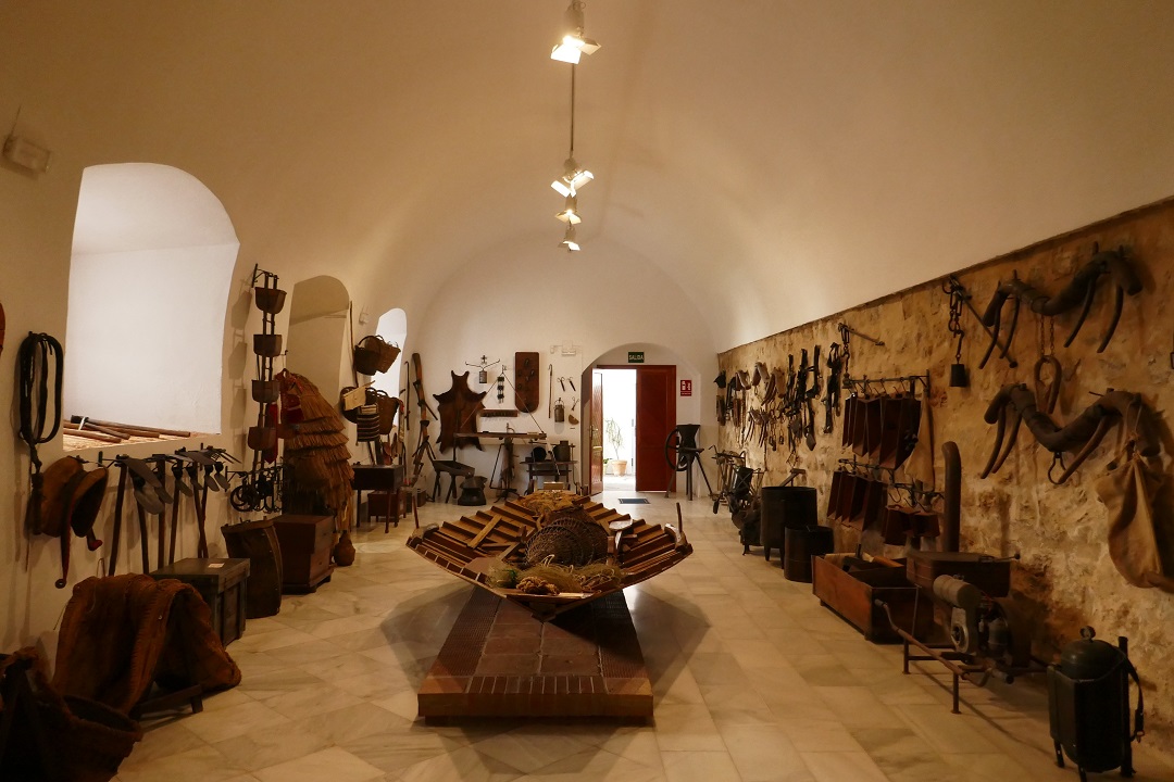 Museo Etnográfico González Santana, Olivenza_agricultural tools room