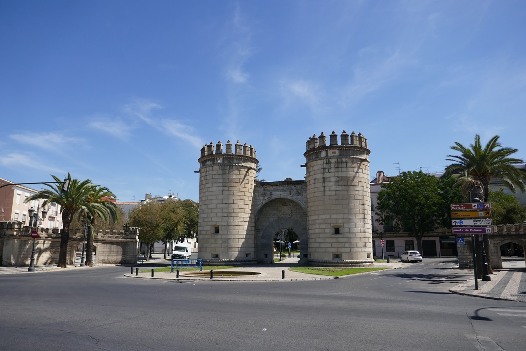 To Badajoz from Seville