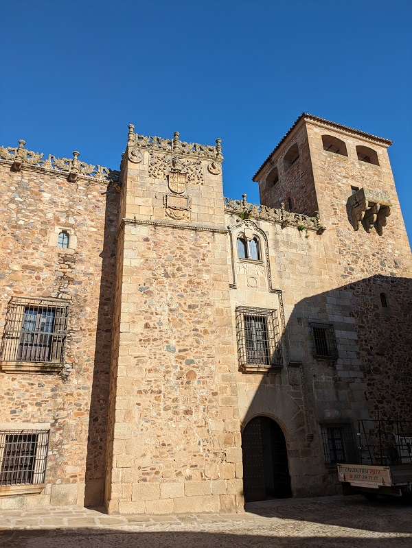 Palacio de los Golfines de Abajo, Cáceres