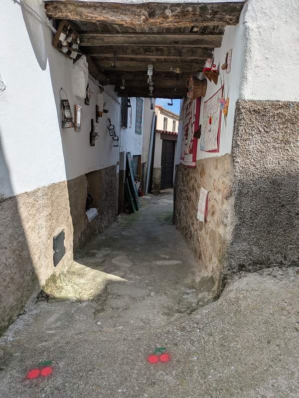 Barrado_passageway Barrado_passageway