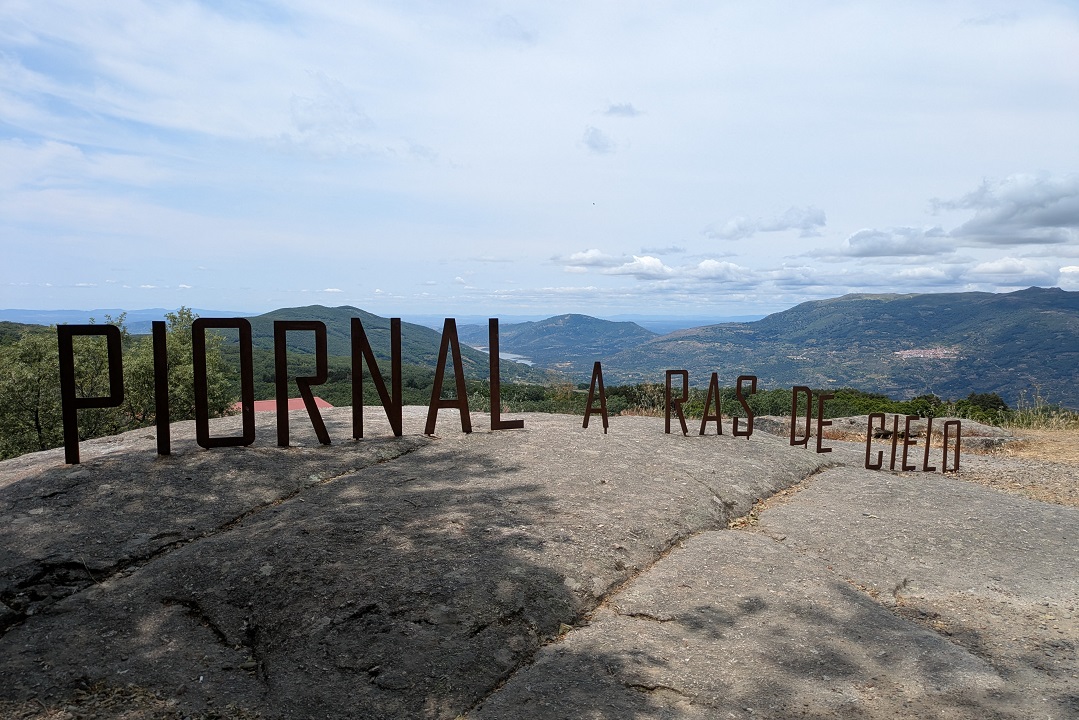 Piornal_Mirador A ras de cielo Piornal_Mirador A ras de cielo