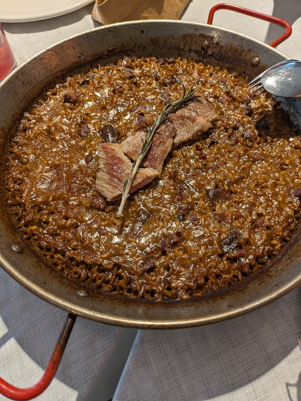 Rice with wild mushrooms and Ibérico pork.