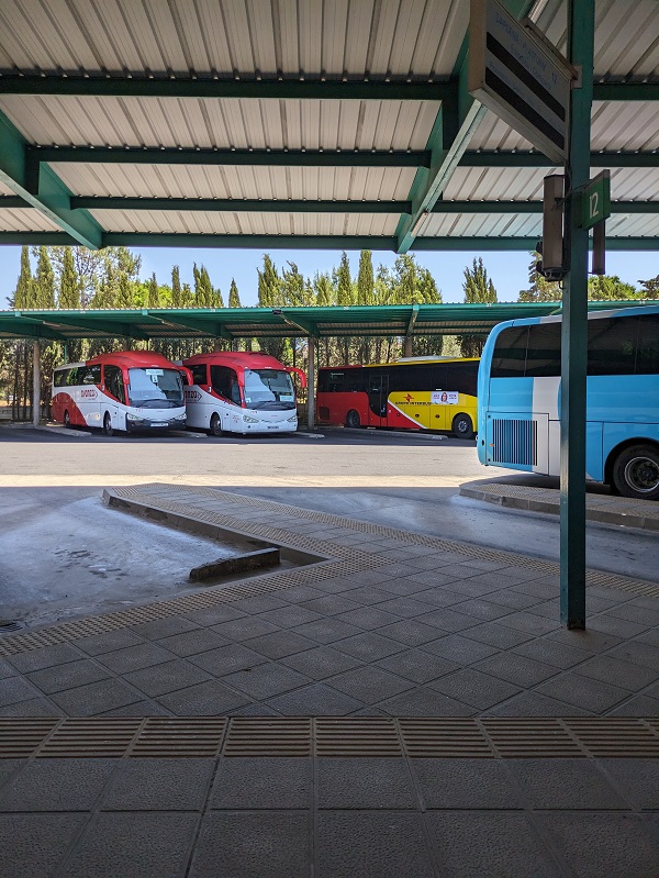 Cáceres bus station_inside