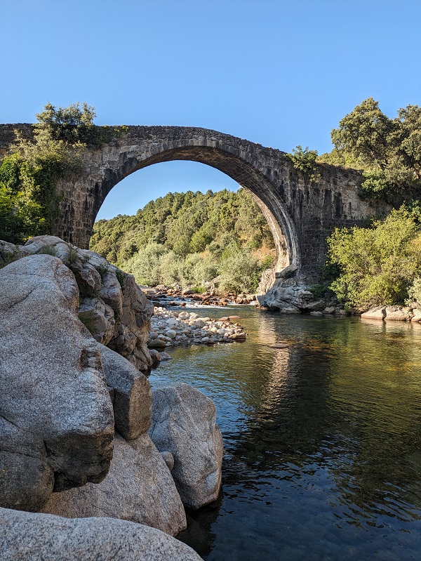 Madrigal de la Vera, natural swimming pool