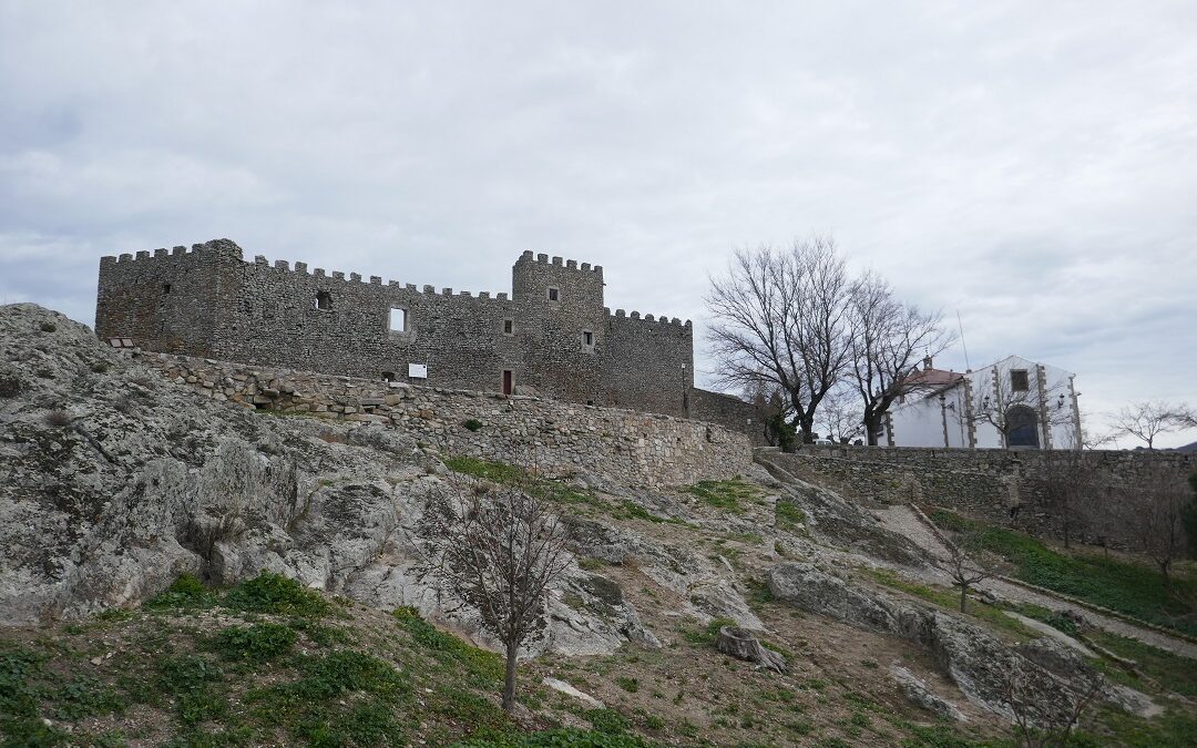 Castles in Sierra de Montánchez y Tamuja: Castillo de Montánchez