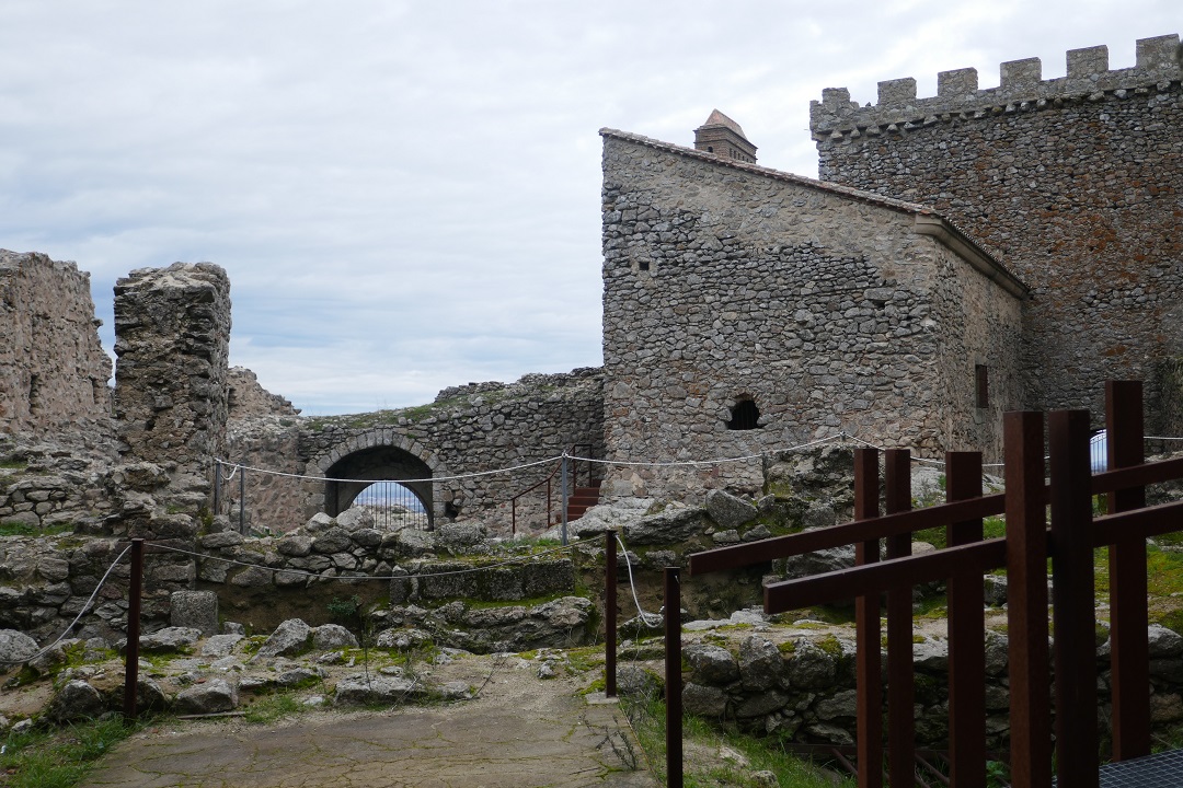 Castillo de Montánchez_inner enclosure 1