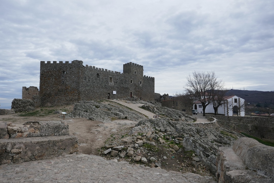 Castillo de Montánchez_outer enclosure