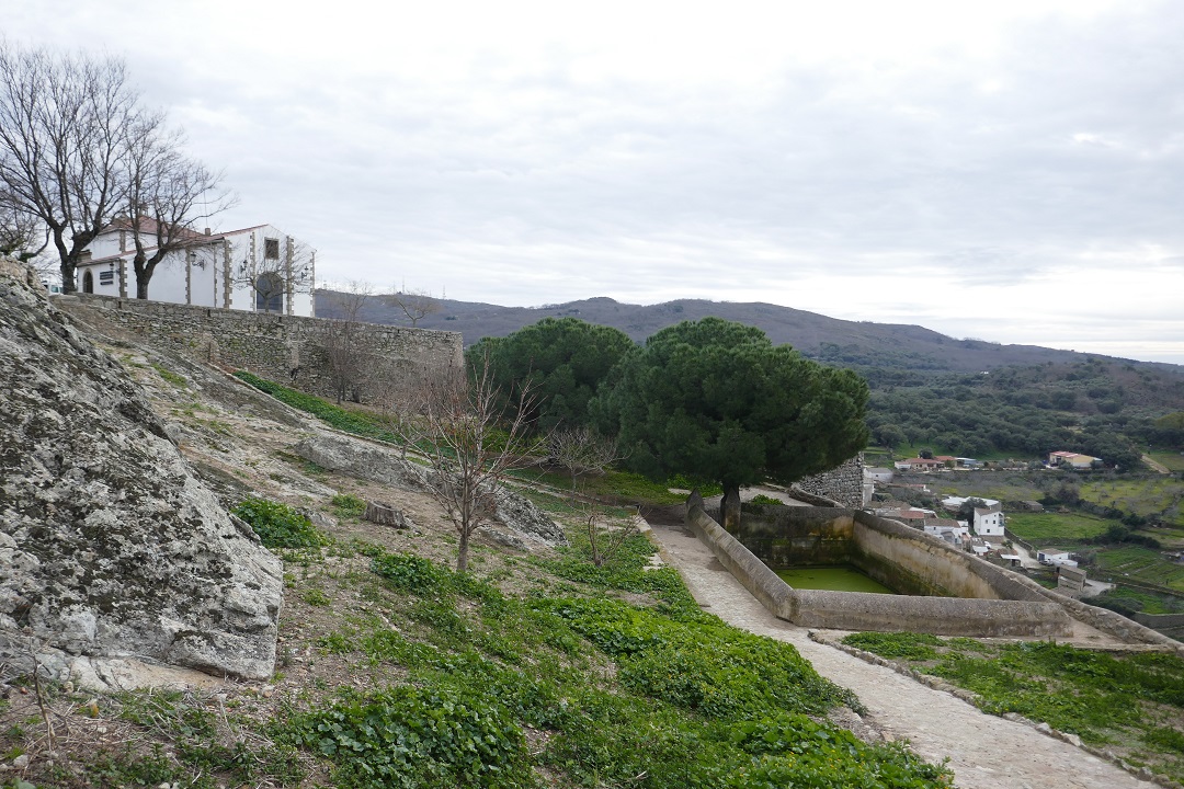 Castillo de Montánchez_views to the south