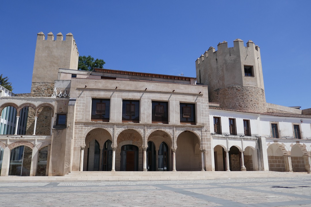 Squares in Extremadura_Plaza Alta, Badajoz_1