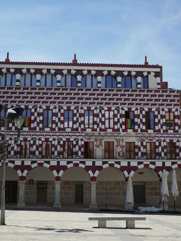 Squares in Extremadura_Plaza Alta, Badajoz_3