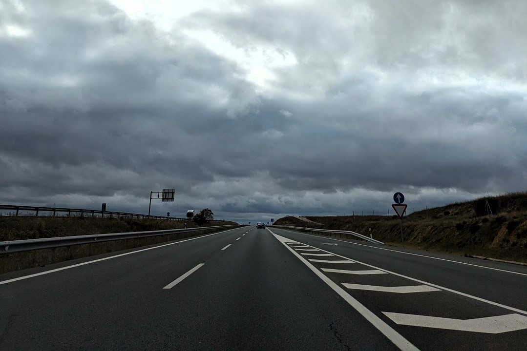 A-5 road through Extremadura_main