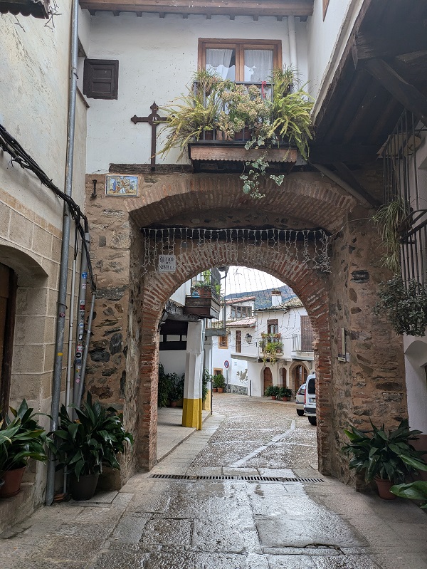 Arco de Sevilla, Guadalupe