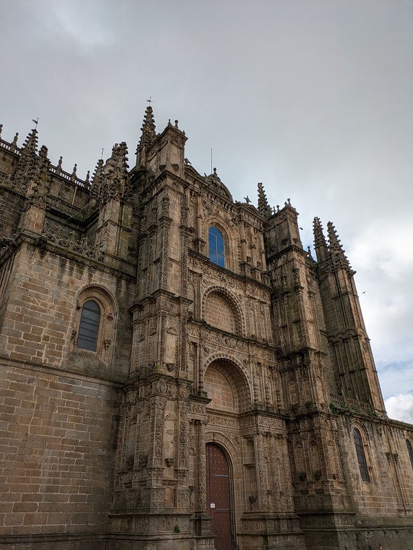 Catedral Nueva de Plasencia, exterior