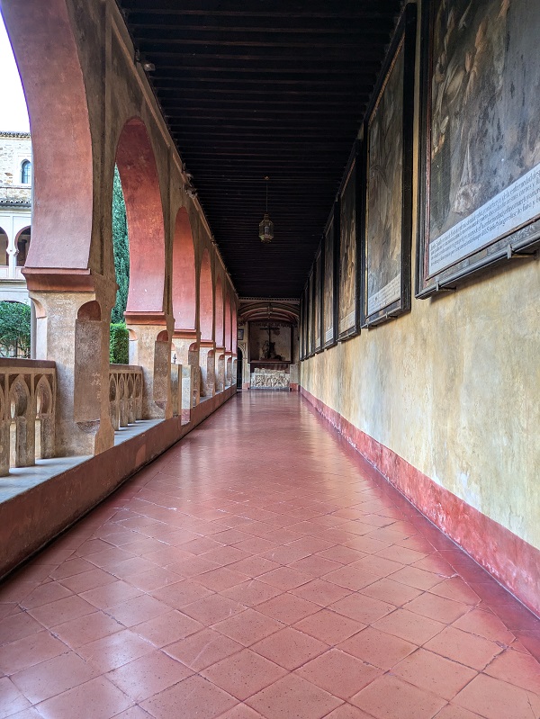 Guadalupe Monastery_Mudejar cloister_5