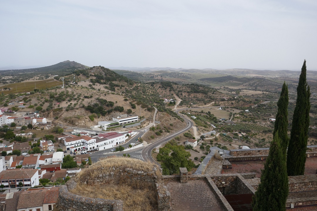 Castillo de Luna, Alburquerque_views to the east