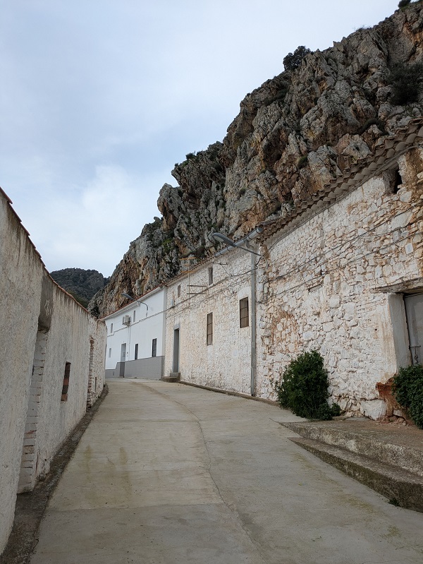 Capilla_street_1 Capilla_street