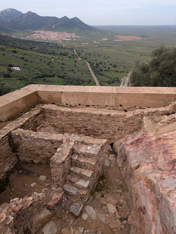 Castillo de Capilla_houses within the citadel_2 Castillo de Capilla_houses within the citadel_2