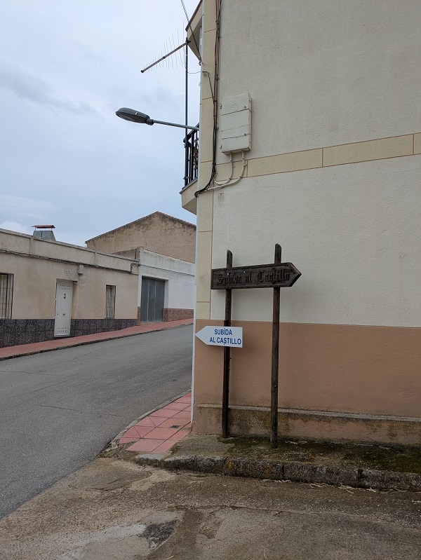 Castillo de Capilla_signs Castillo de Capilla_signs
